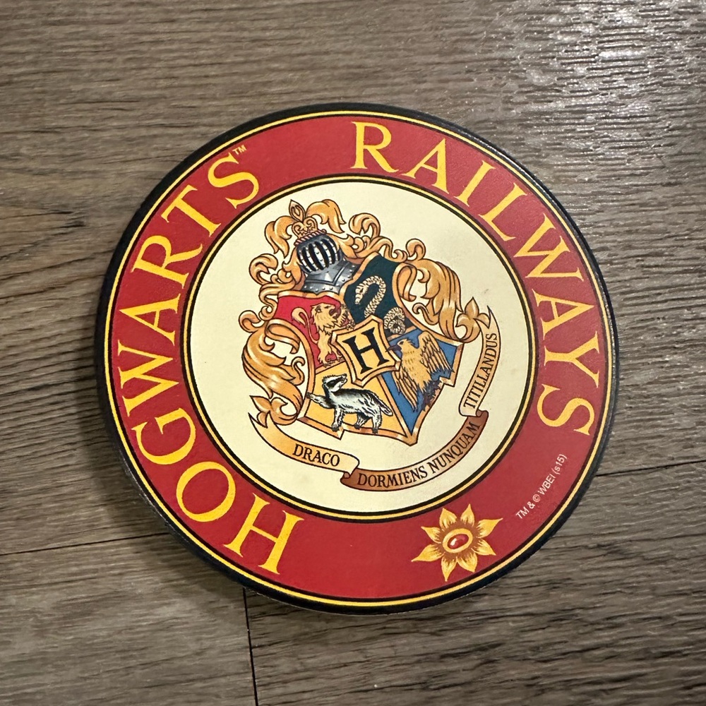 NWT Harry Potter Hogwarts Ceramic Round Coaster